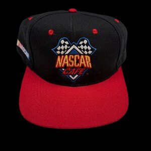Vintage NASCAR Cafe Nashville Black Red Snapback Hat